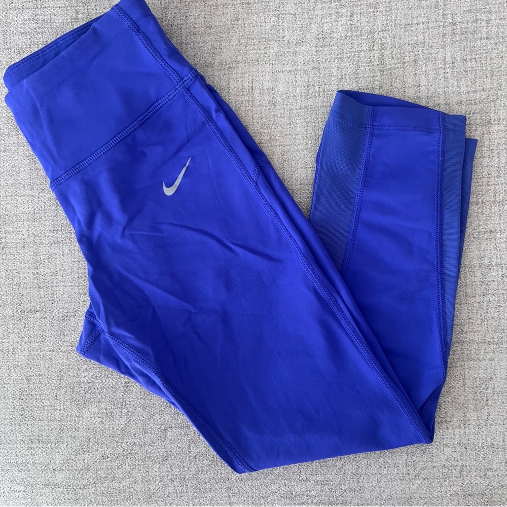 Nike Dri-FIT Cropped Leggings